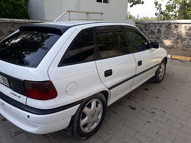2 El 1997 Model Beyaz Opel Astra 22 750 Tl Tasit Com