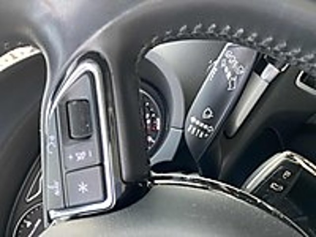 BOYASIZ S LINE 3 KOL DIREKSİYON RECORE SELECT DRIVE F1 LED Audi A3 A3 Sportback 1.6 TDI Ambition
