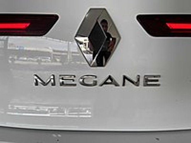 2020 MODEL HATASIZ BOYASIZ Renault Megane 1.3 TCe Joy