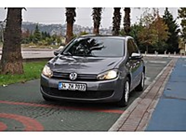 KAPUT TAVAN BAGAJ BOYASIZ 180.000 KM DE DİZEL OTOMATİK GOLF Volkswagen Golf 1.6 TDI Trendline
