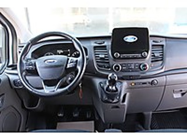 CAR PLAY EKRANLI FULL FULL 5 1 ECOBLUE KISA ŞASE İLK SAHİBİNDEN. Ford Tourneo Custom 2.0 EcoBlue 320 S Titanium Plus