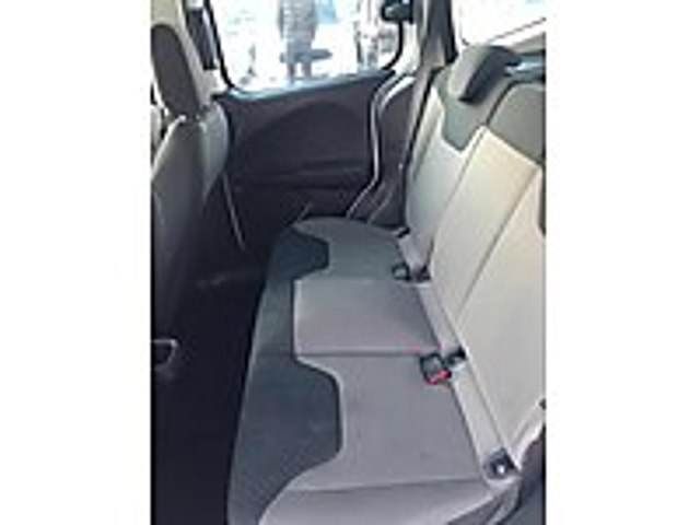 FORD TOURNEO COURİER 1.5 TDCİ DELÜKS Ford Tourneo Courier 1.5 TDCi Delux