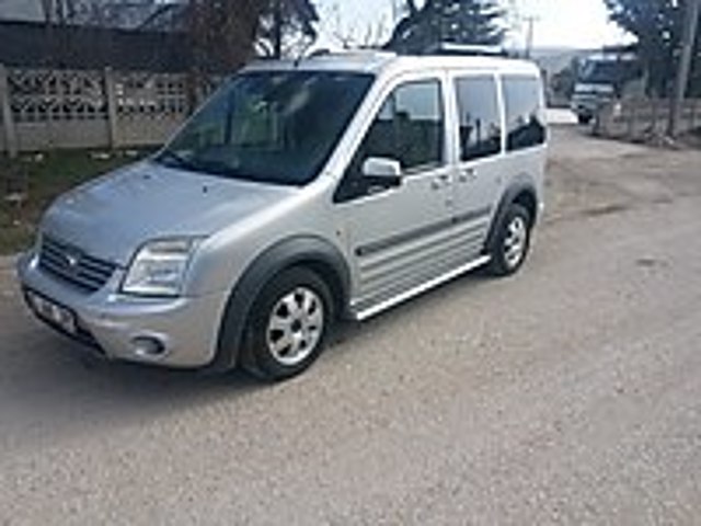 KUSURSUZ TEMİZLİKTE FUL FUR FORD CONNECT SİLVER 90 HP Ford Tourneo Connect 1.8 TDCi Silver