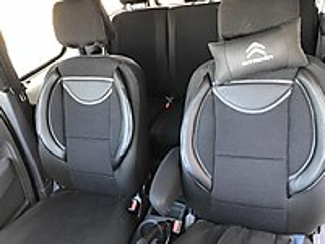GRAND AUTO dan Fort transit connect 75 lik Ford Transit Connect K210 S Deluxe