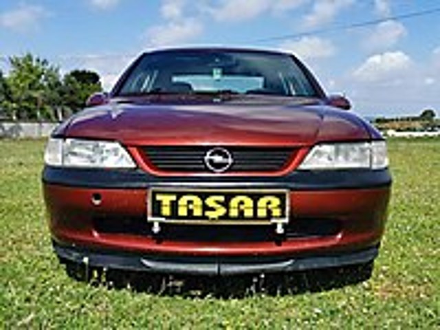 TAŞAR OTOMOTİV DEN HATASIZ 1996 OPEL VECTRA UZAY KASA Opel Vectra 1.6 GL