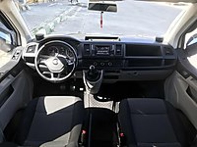 İlk sahibinden boyasız değişensiz tramersiz sıfır ayarında Volkswagen Transporter 2.0 TDI Camlı Van