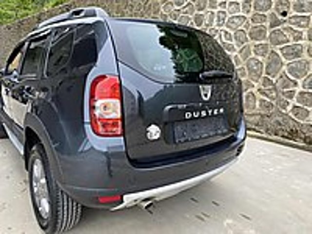ORAL AUTO LAUREATE LOOK 4x4 2013 Dacia Duster 1.5 dCi Laureate