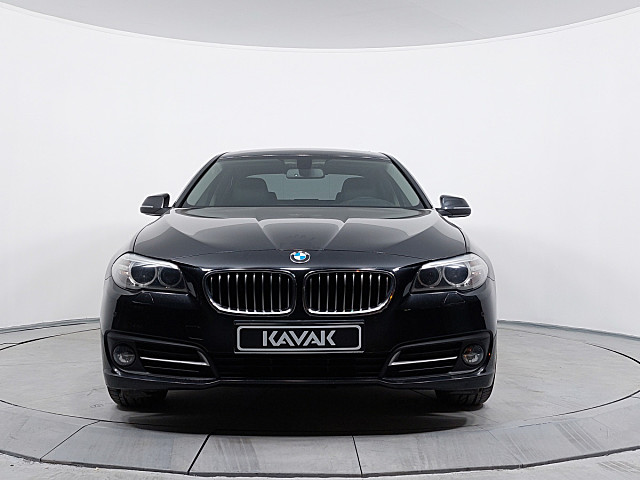 2015 BMW 5 Serisi 5.20i Comfort Benzin - 136000 KM