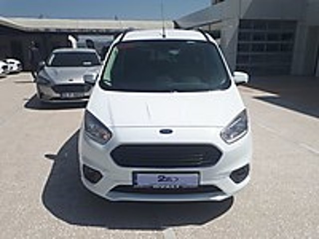 OVALI FORD-FİAT BAYİNDEN COURİER 1.5 TDCİ 100 PS TİT OTOMOBİL Ford Tourneo Courier 1.5 TDCi Journey Titanium
