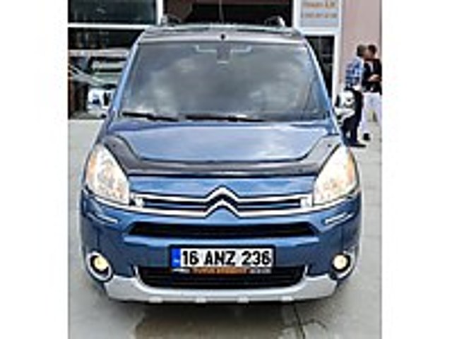 2015 136 BİN KM CAM TAVAN HATASIZ BOYASIZ Citroën Berlingo 1.6 HDi Multispace