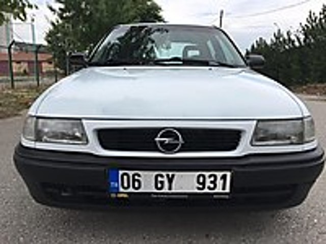 İLK SAHİBİNDEN HATASIZ BOYASIZ 1.6 16 VALF ASTRA KLİMALI Opel Astra 1.6 GL
