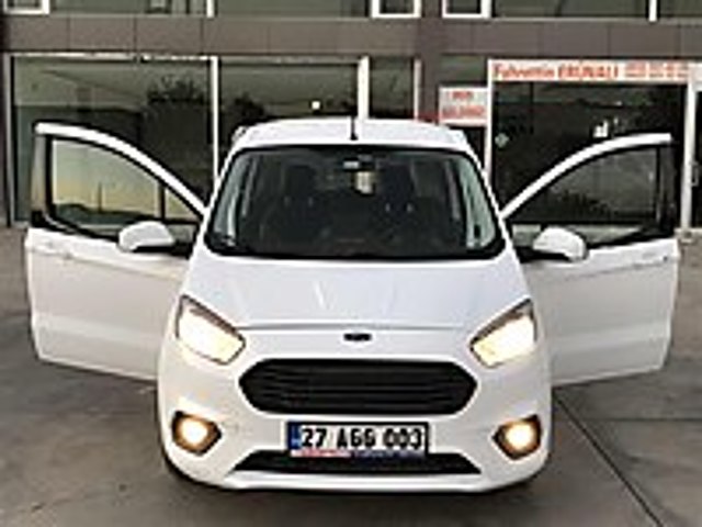 2020 FORD COURİER 100 HP HATASIZ Ford Tourneo Courier 1.5 TDCi Delux