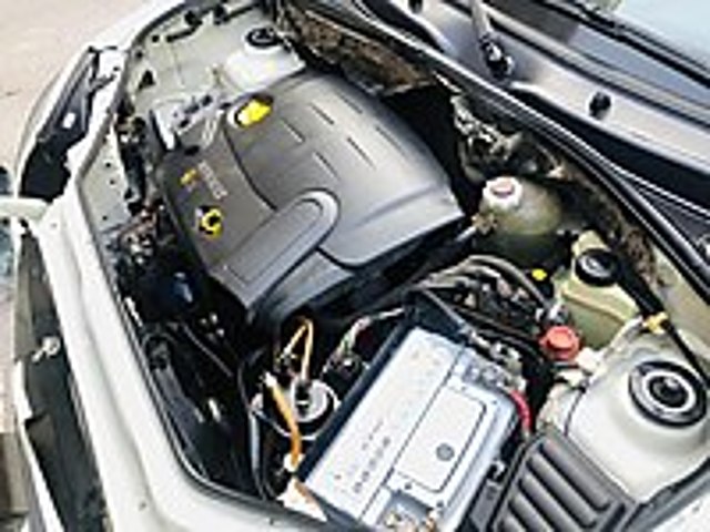 Motoru vizesi ön düzeni sıfır kusursuz güzellikte kangoooooooooo Renault Kangoo 1.5 dCi Expression