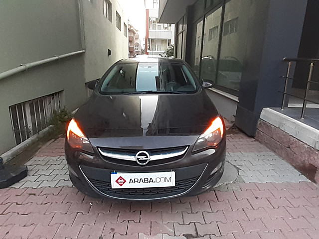 2015 Model 2. El Opel Astra 1.6 Edition - 82800 KM